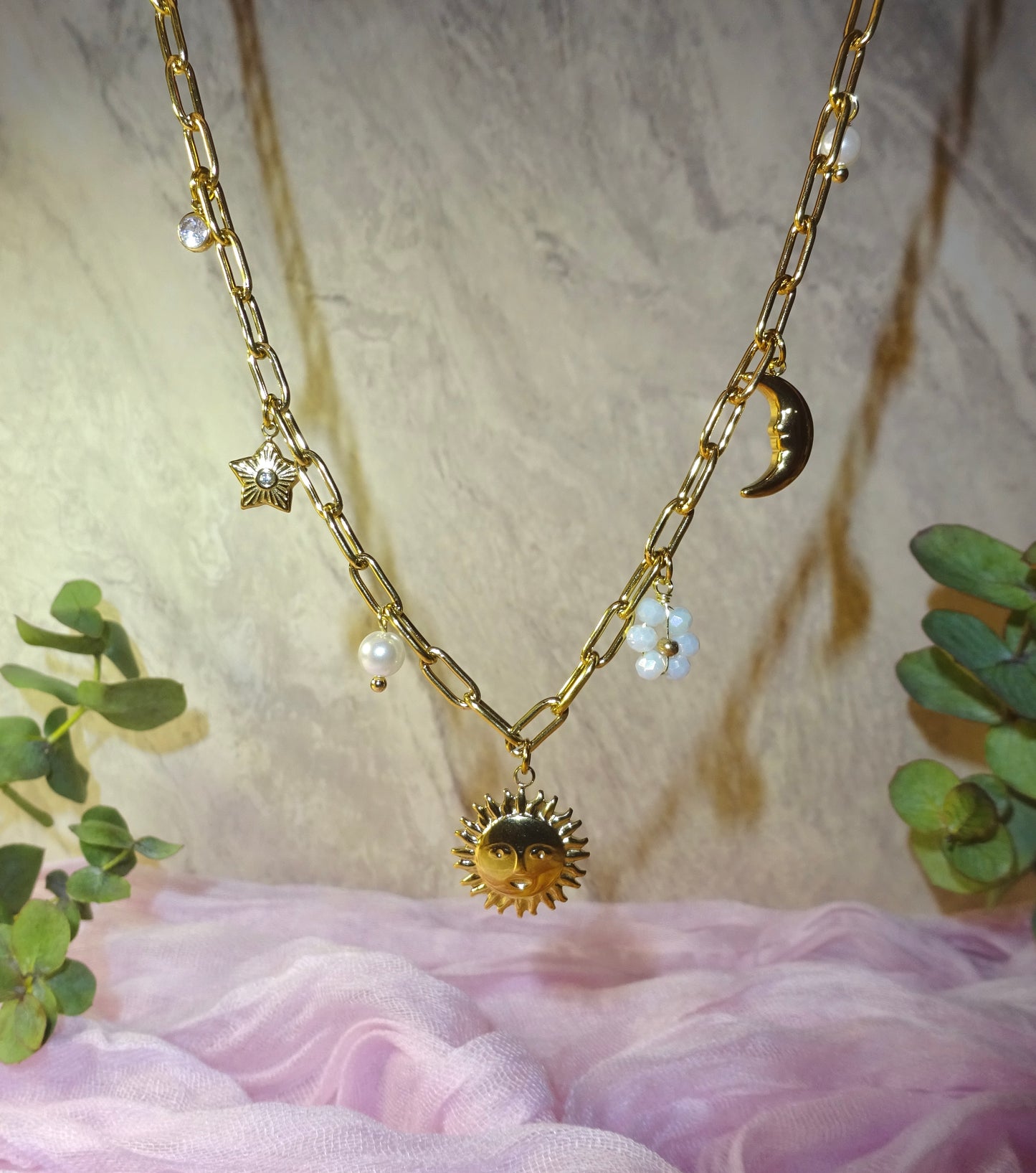 Eternal necklace
