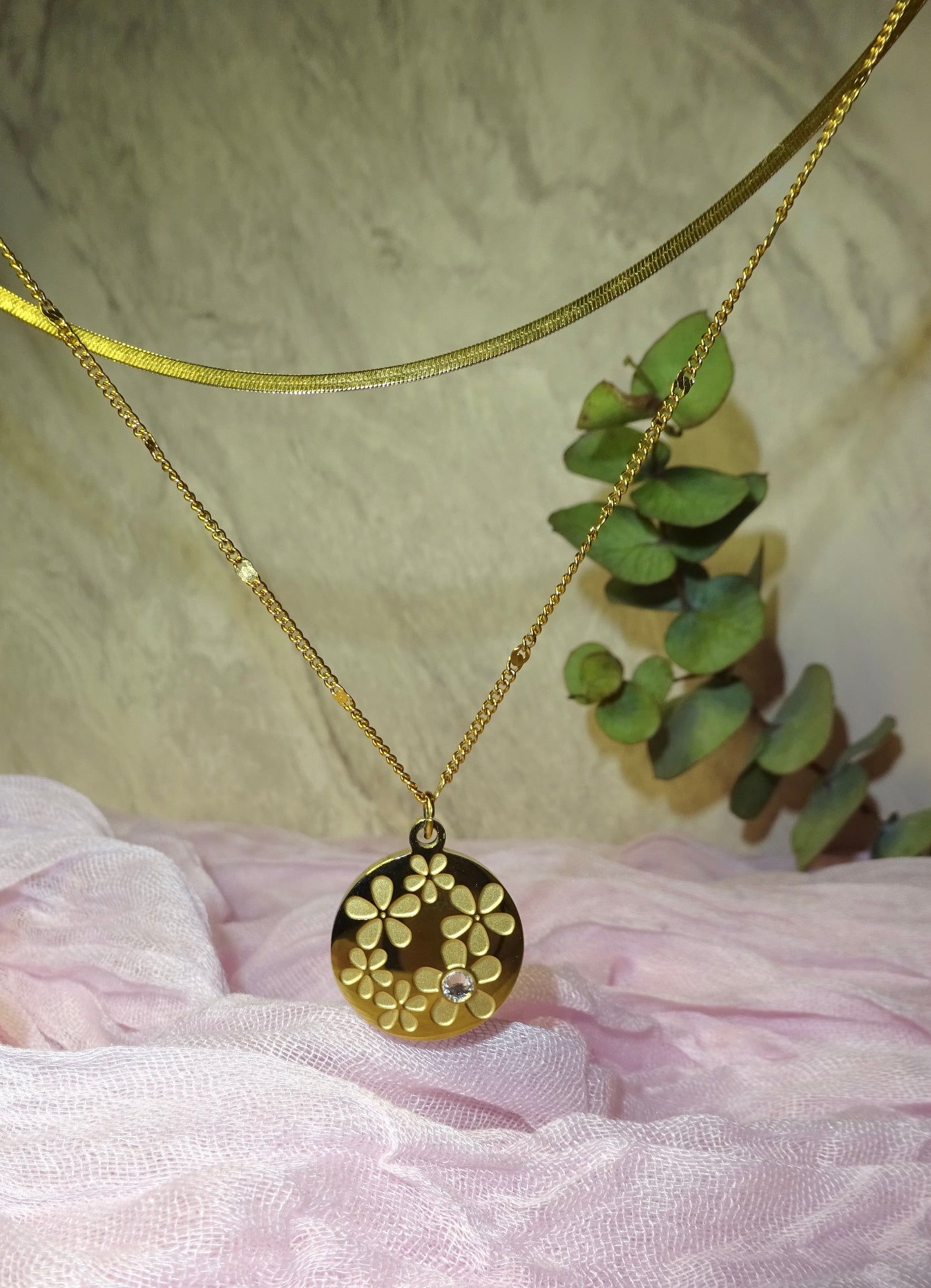 Flora necklaces