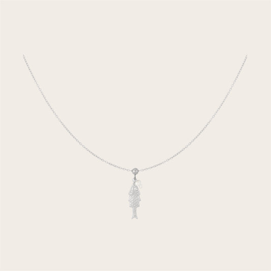 Fishy necklace