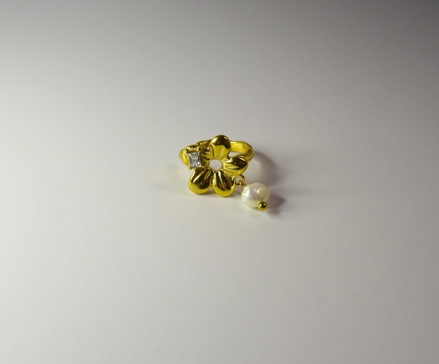 Marisol ear cuff