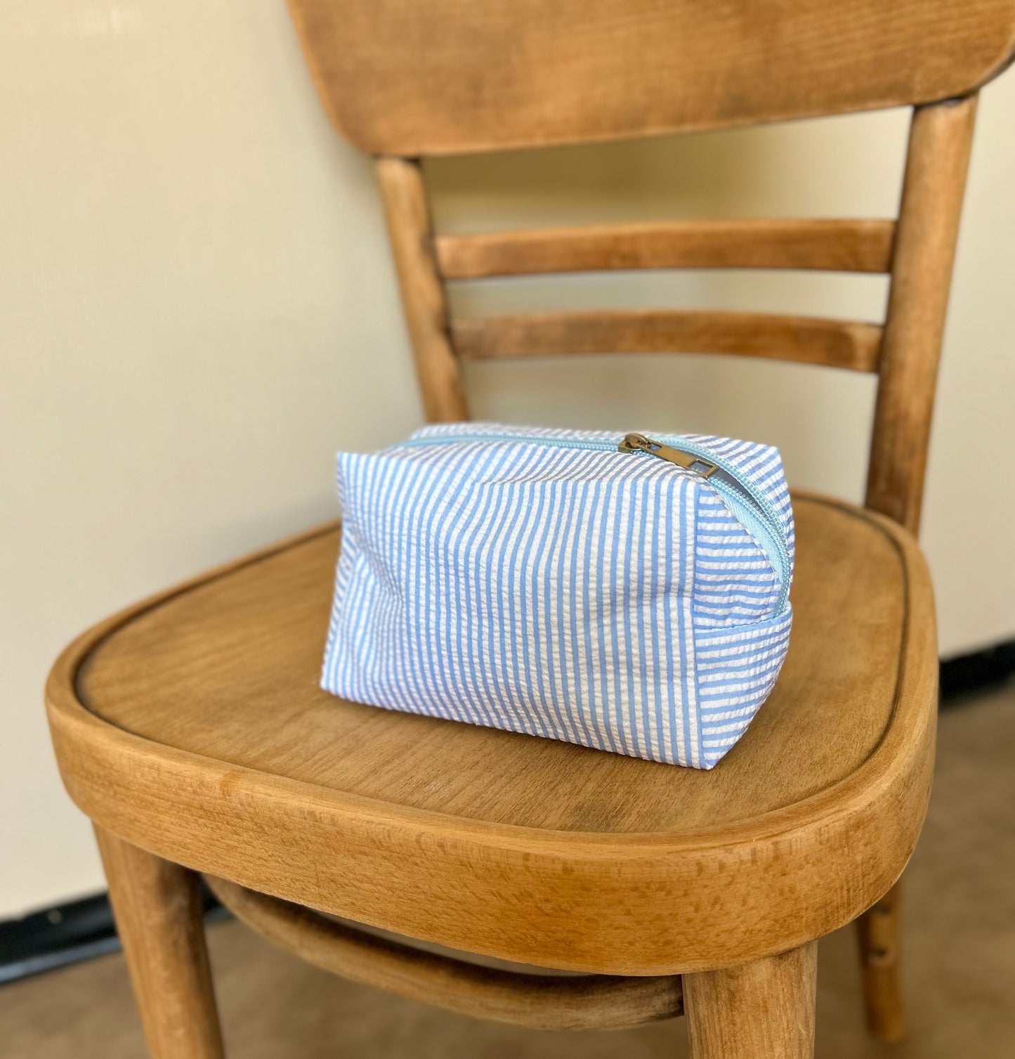 Gracie makeup bag