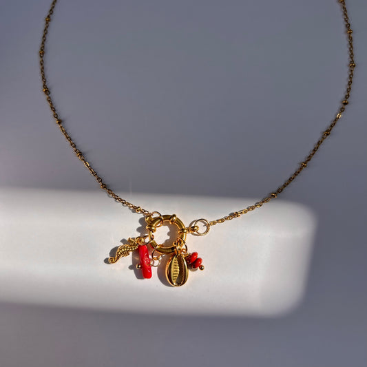 Polly necklace