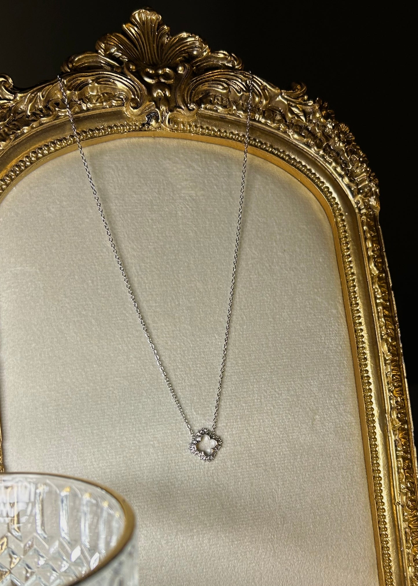 Clover necklace