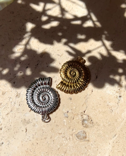 Ocean spiral charm