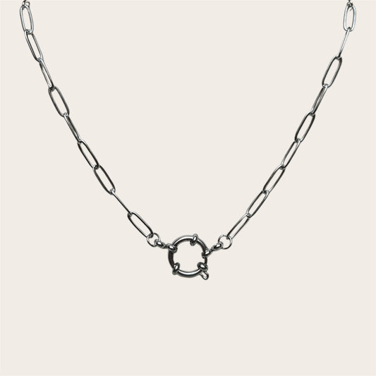 Akira necklace