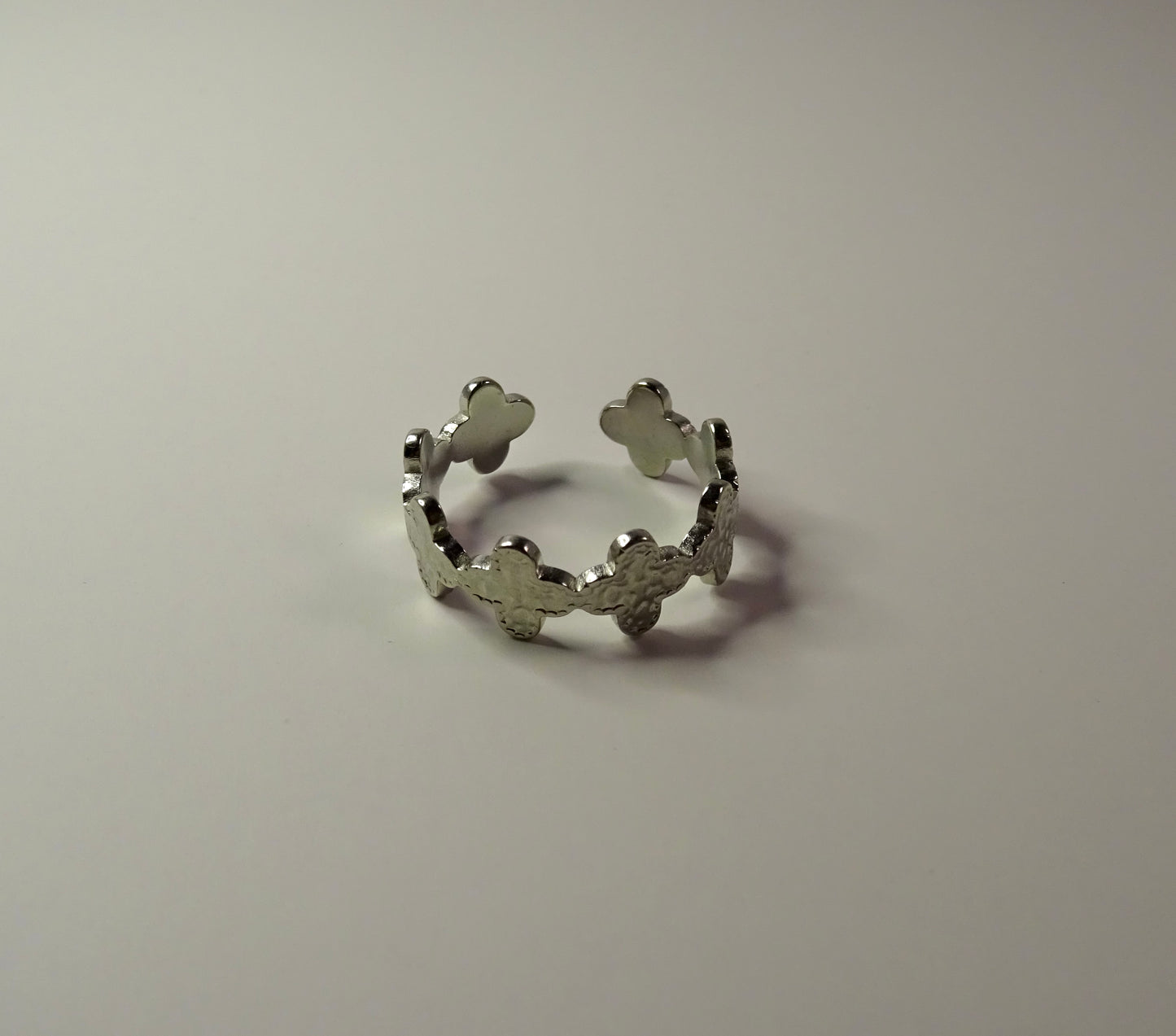 Rae ring