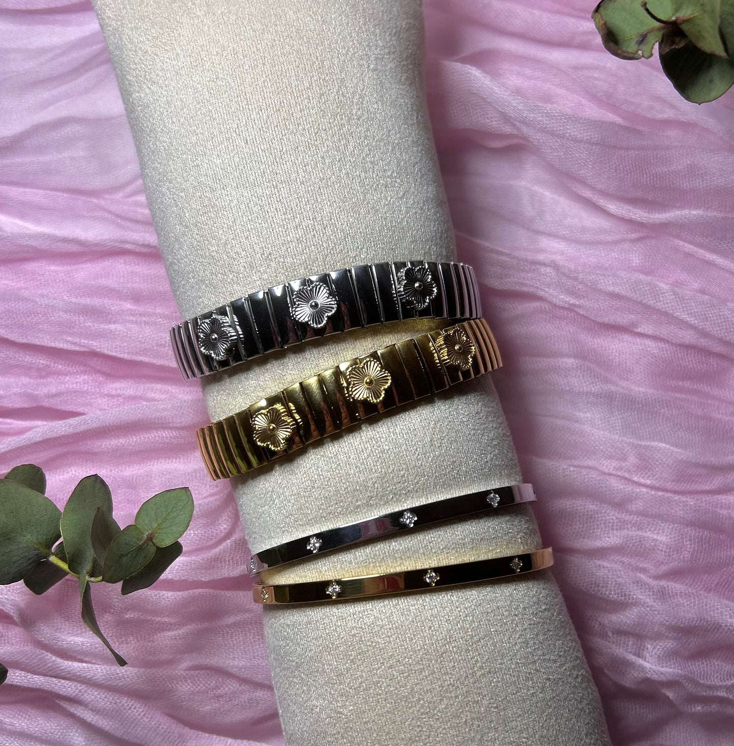 Bloom bracelets