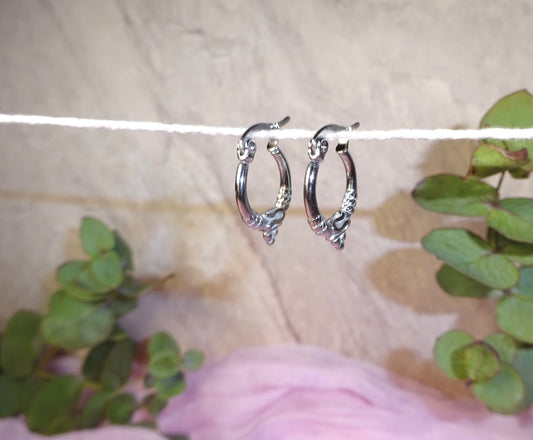 Lily earrings
