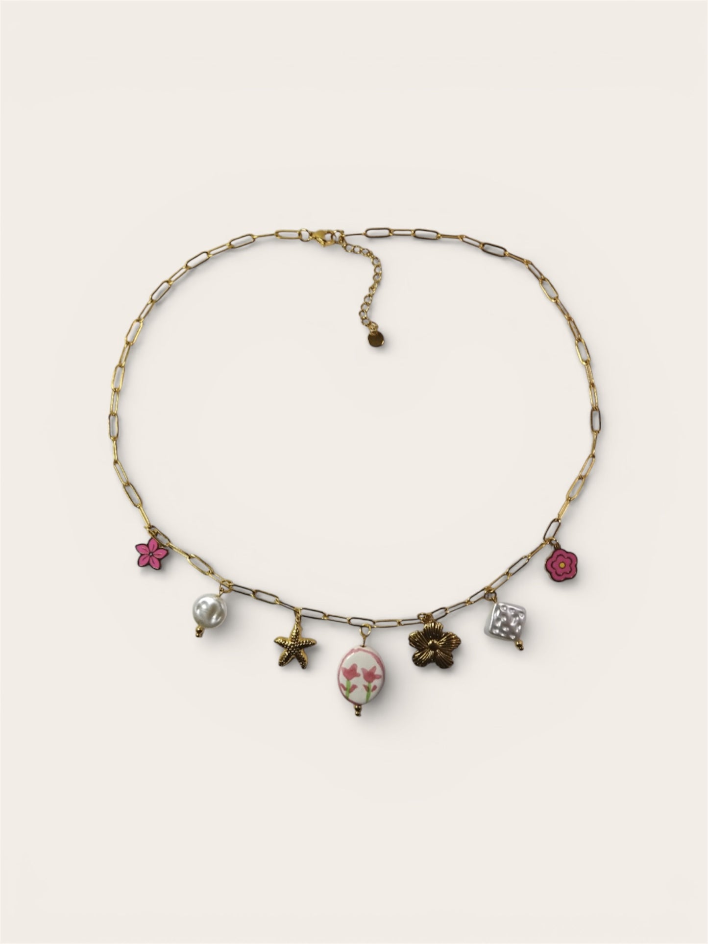 Oona necklace